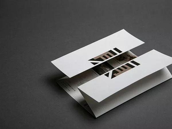 你造么？折頁設計的6種版式  第24張